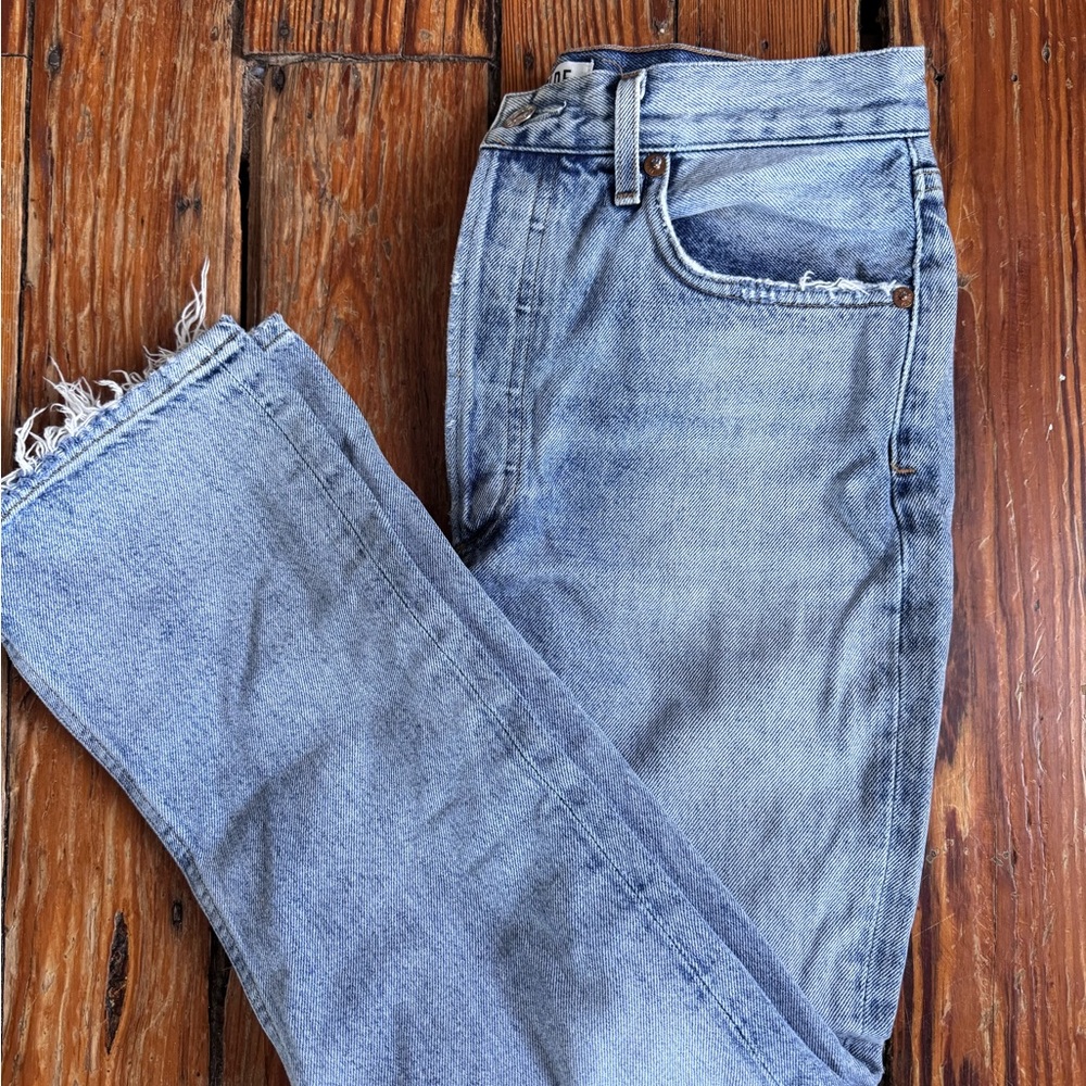 Agolde Riley High Rise Jeans - Blue. - Picture 3 of 10